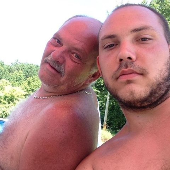 Meet your Posher, Justin - Picture 1 of 1